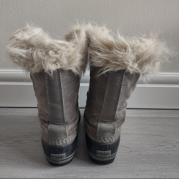 Sorel Joan Of Arctic Youth Waterproof Winter Boots In Size 2 - Picture 2 of 8
